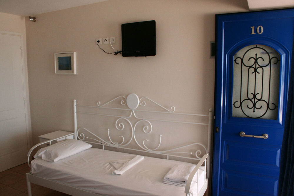 Cyclades Hotel Serifos Livadi  Exterior photo