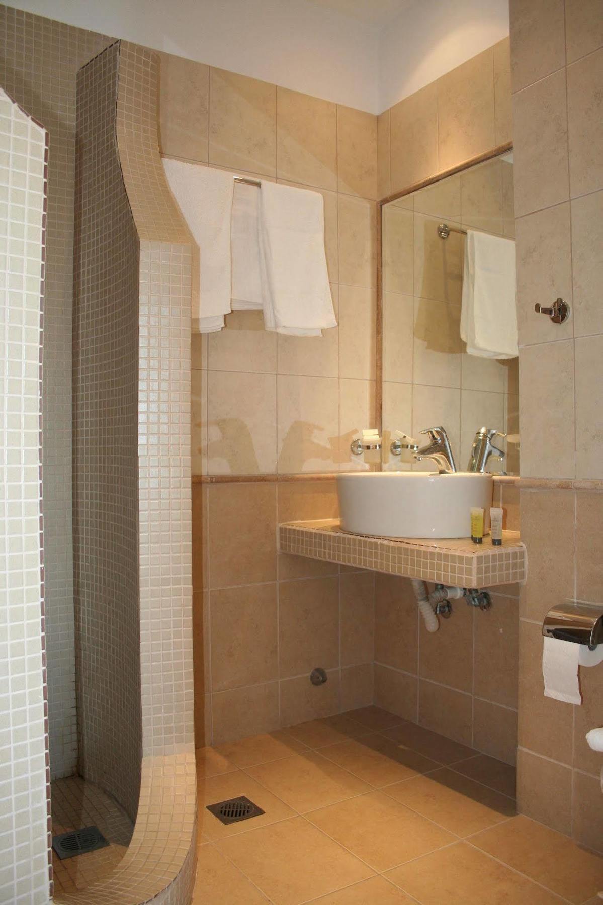 Cyclades Hotel Serifos Livadi  Exterior photo