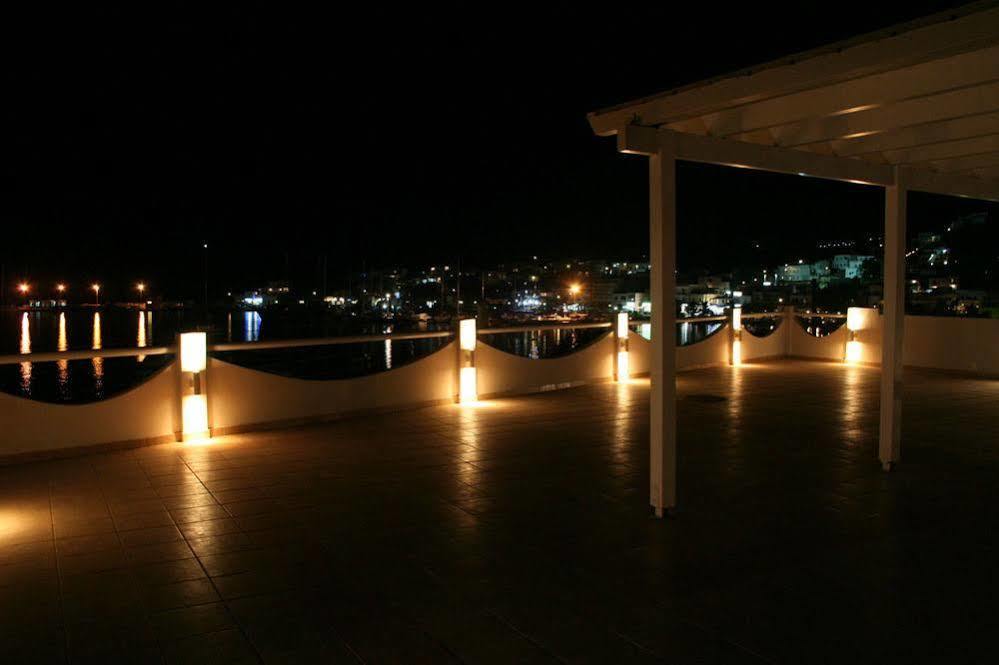 Cyclades Hotel Serifos Livadi  Exterior photo
